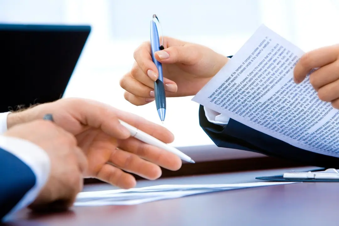 Person completing a Canada Express Entry immigration application